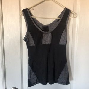 LULULEMON WORKOUT TANK